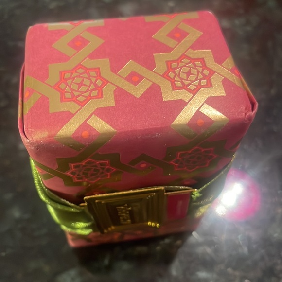 AGRARIA SAN FRANCISCO CEDAR ROSE SOAP - Picture 3 of 3